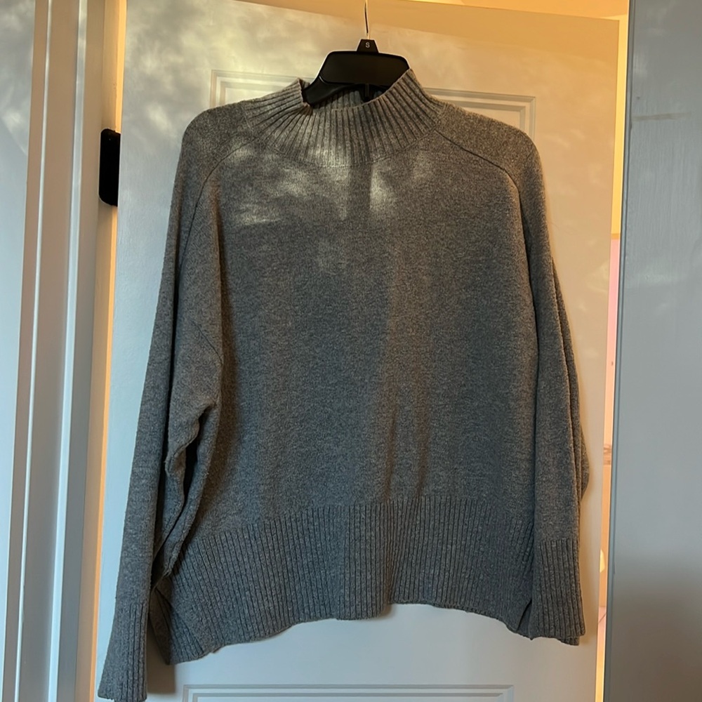 Loft gray sweater 10 percent cotton